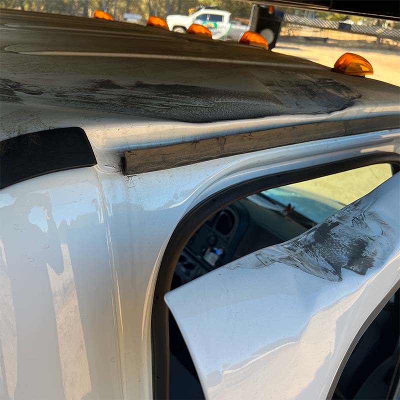 Truck Damage Damaged bucket truck